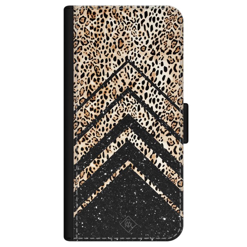 iPhone 12 flipcase - Luipaard chevron