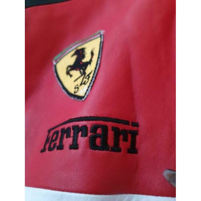 Leren Ferrari jack maat 54, mooie zachte kwaliteit leer