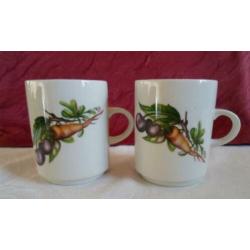 2 mokken Royco. Villeroy en Boch