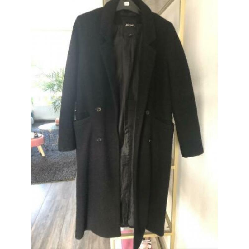 Monki mantel