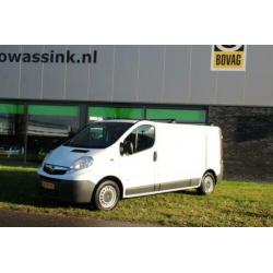 Opel Vivaro 2.0 CDTI L2H1 Airco, Navigatie betimmering, dakd