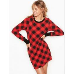 NIEUW Victoria’s Secret nachthemd / nachtjapon rood maat M