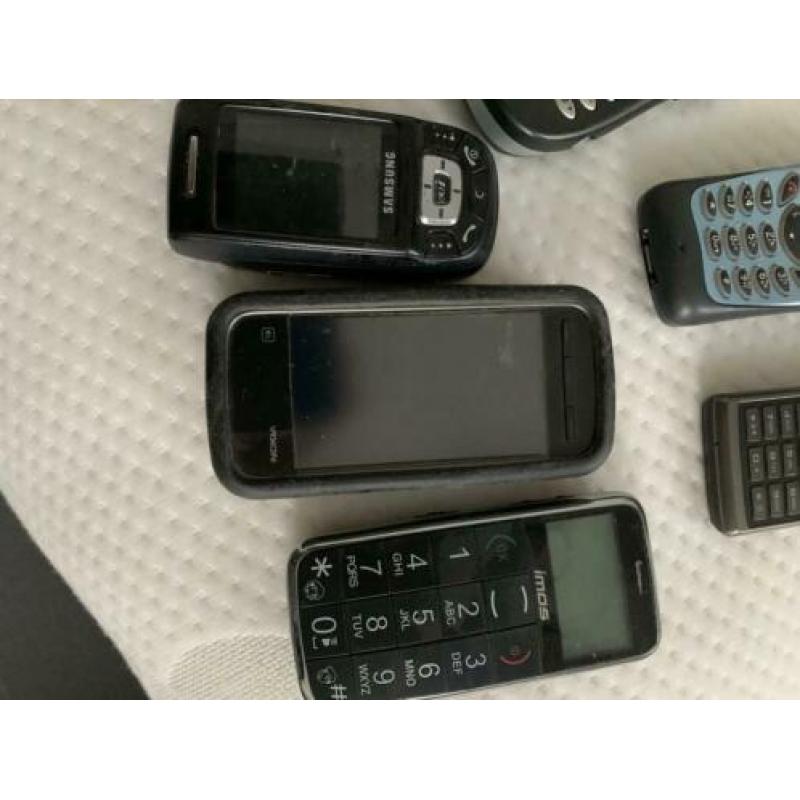 Oude mobiele telefoons
