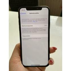 iPhone X 64GB zwart | 90% batterij incl factuur en garantie