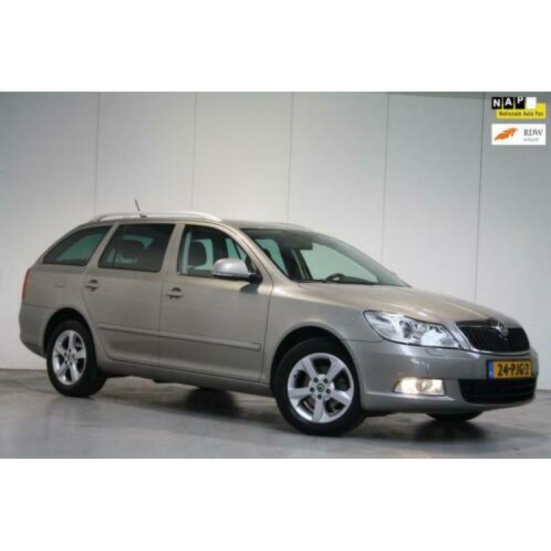 Skoda Octavia Combi 1.2 TSI Elegance Business Line NAVI|LEER