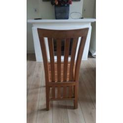 6 Eettafel/Eetkamer stoelen.