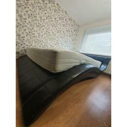 Tweepersoonsbed leer 160x200