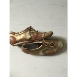 Leren sneaker bruin met goudaccenten maat 39