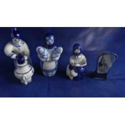 RUSLAND * BLAUW WITTE BEELDJES * 5 Stuks *