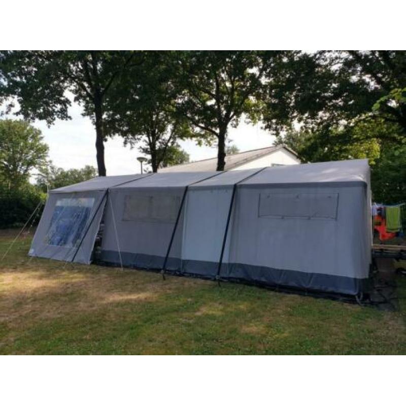 Vouwwagen Scout pivo 6 tot 8 pers.