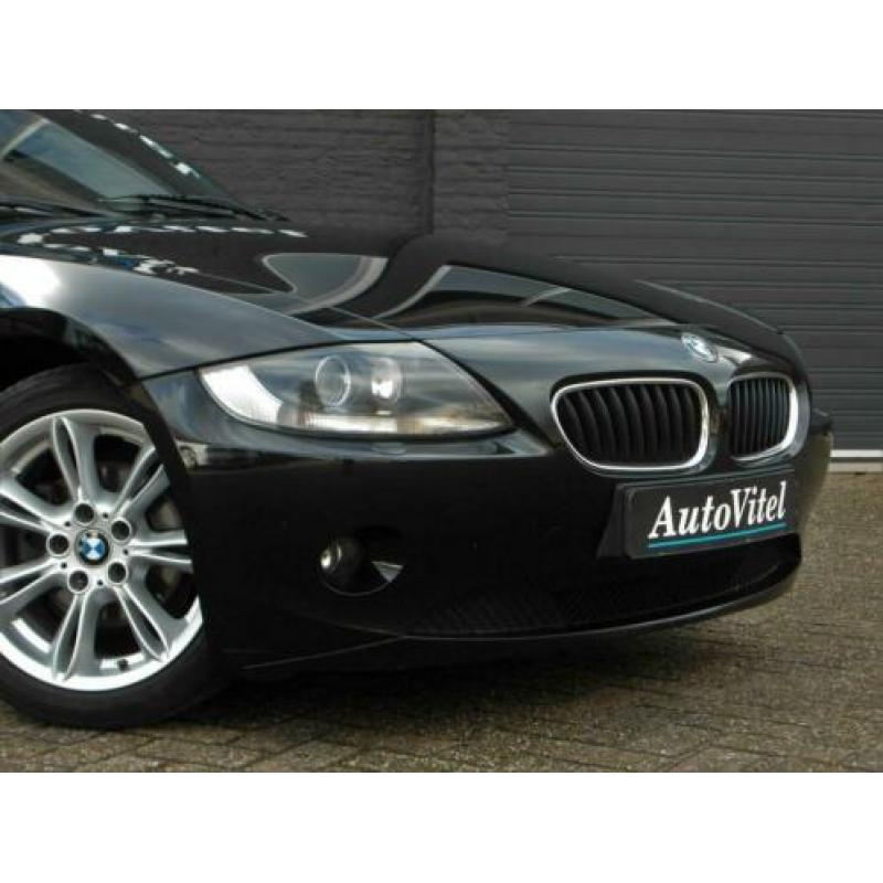 BMW Z4 Roadster 2.2i Leder, HiFi Premium, Cruise-Control, EC