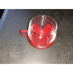 Vintage theeglazen met rode houders