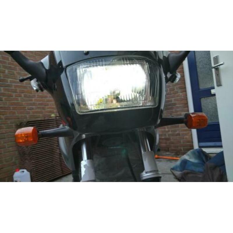 Goed onderhouden Kawasaki GPZ500s 35.000km