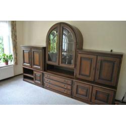 Wandmeubel (hout, 3 delen, 3 meter breed, glas in lood