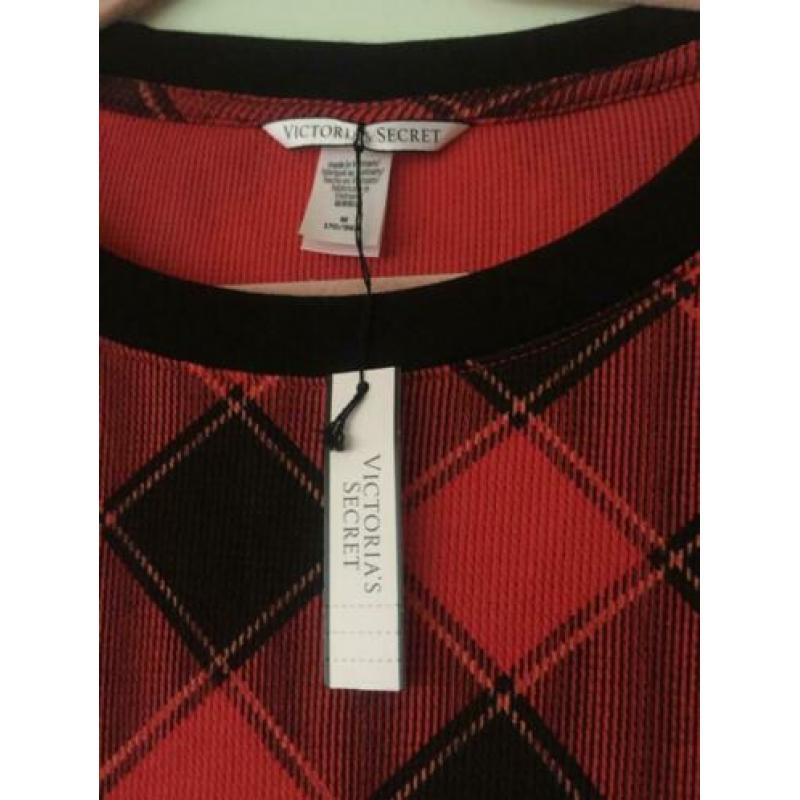 NIEUW Victoria’s Secret nachthemd / nachtjapon rood maat M