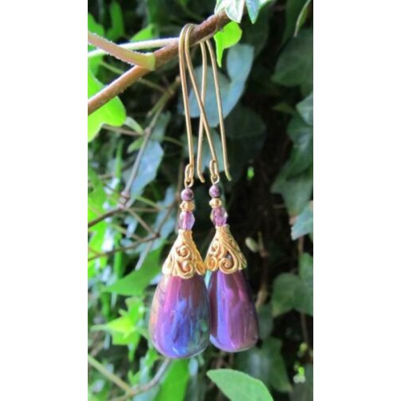 Oorbellen "Golden Purple Oil"glasdruppel-swarovski-glas goud