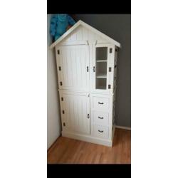 Mooie kinderkamer tekoop