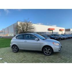 Hyundai Accent 1.4i Dynamic Airco 3drs Nieuwe APK NAP