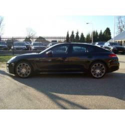 Porsche Panamera 3.0 D Schuifdak luchtvering 20 inch memory