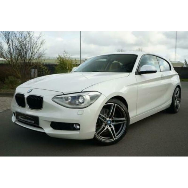 BMW 1-serie 114i EDE Business Sport wit Parelmoer 114.965 km