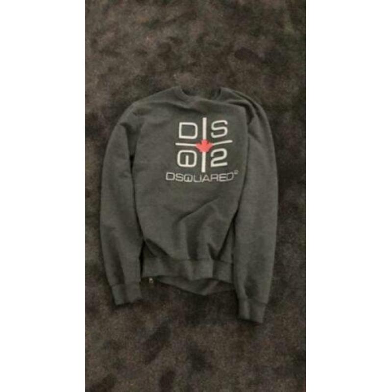Canada Goose jassen en D2 truien