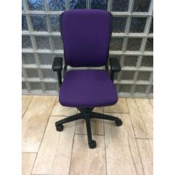 Ahrend 230 bureaustoelen, burostoelen,hoge rug, paars/zwart