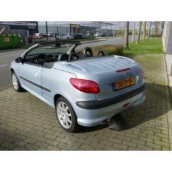 Peugeot 206 CC 2.0-16V | LM velgen | Lederen bekleding | NAP