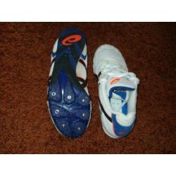 Asics Spikes Atletiek