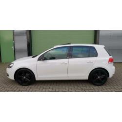 Volkswagen Golf 1.6 TDI 77KW BM 5D 2011 Wit VOL OPTIE