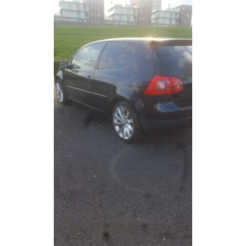 Volkswagen Golf 1.9 TDI 66KW 2005 Zwart