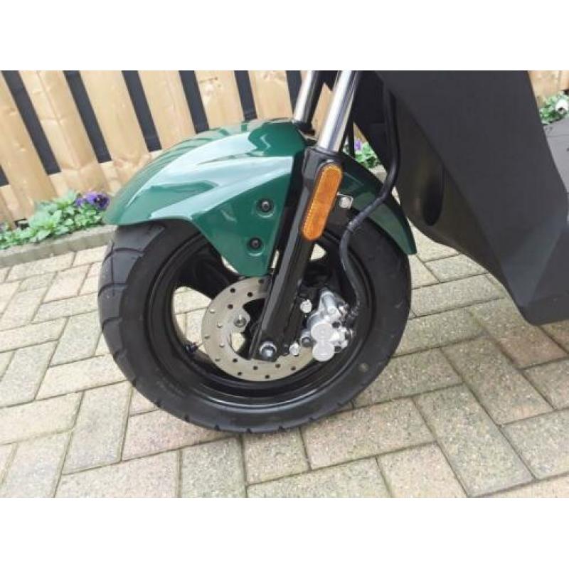 KYMCO AGILITY 12" Fat FR en windscherm, juni 2019, 333km