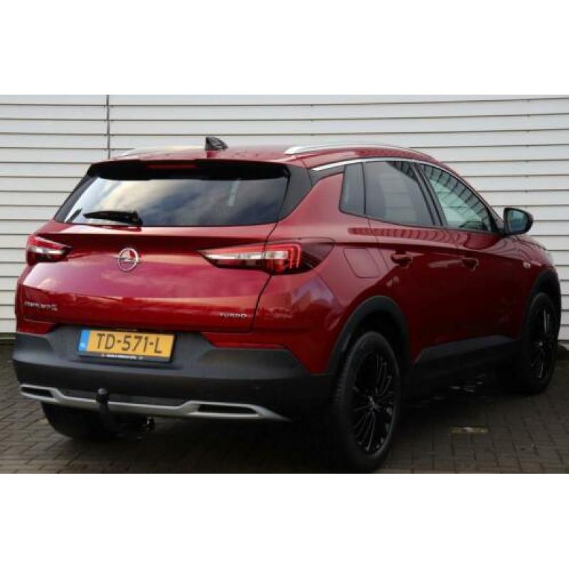 Opel Grandland X 130pk Turbo Innovation (Winterpakket/LEER/1
