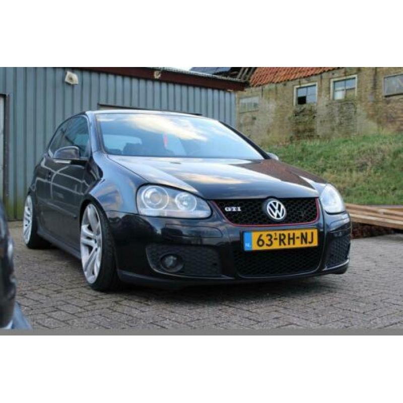 Volkswagen Golf 2.0 GTI schroefset excursion audio