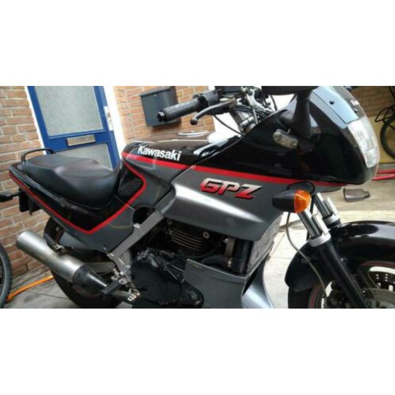 Goed onderhouden Kawasaki GPZ500s 35.000km