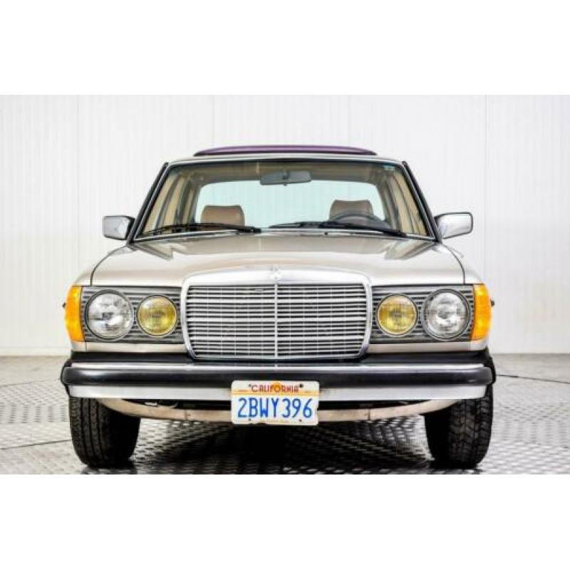 Mercedes-Benz 200-serie 300 D Turbo Diesel (bj 1985)