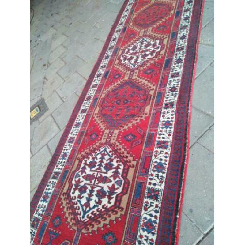 Perzische loper 338x96 cm.