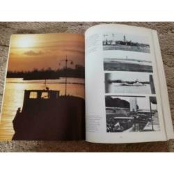 Boek: Nederland waterkant, recreatie op en aan het water