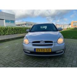Hyundai Accent 1.4i Dynamic Airco 3drs Nieuwe APK NAP