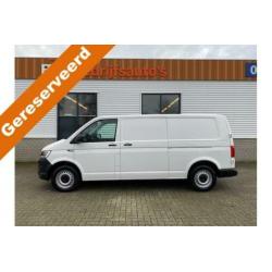 Volkswagen Transporter 2.0 TDI 140pk / L2H1 Trendline / dubb