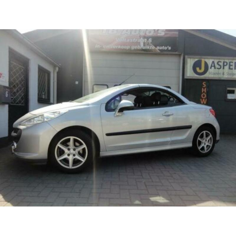 Peugeot 207 CC 1.6 VTi Première ! AIRCO / LEER !