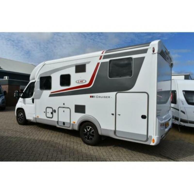 LMC Cruiser Comfort T 672 G. Elektr Hefbed