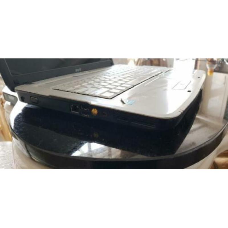 Acer laptop Aspire 5320 series.