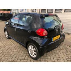 Toyota Aygo 1.0-12V [bj 2006] 5DRS/AIRCO+NW KOPPELING!