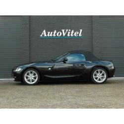 BMW Z4 Roadster 2.2i Leder, HiFi Premium, Cruise-Control, EC