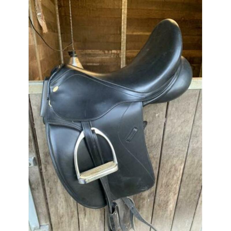 Dressuur zadel Paard
