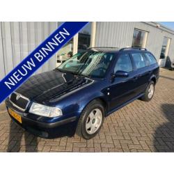 Skoda Octavia Combi 2.0 Elegance (bj 2002)