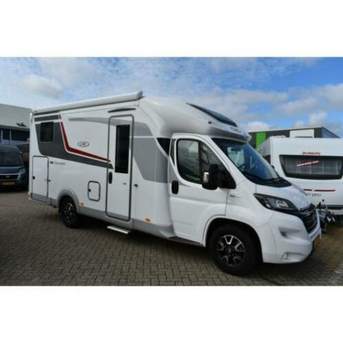 LMC Cruiser Comfort T 672 G. Elektr Hefbed