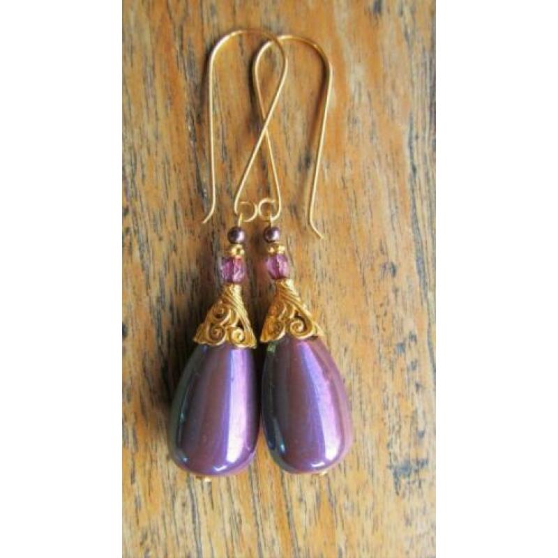 Oorbellen "Golden Purple Oil"glasdruppel-swarovski-glas goud