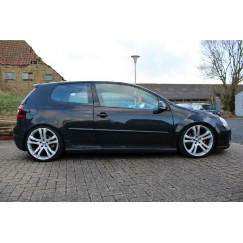 Volkswagen Golf 2.0 GTI schroefset excursion audio