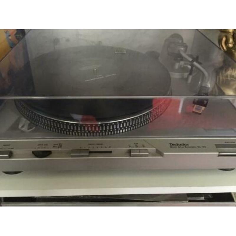 Technics platenspeler SL-D3